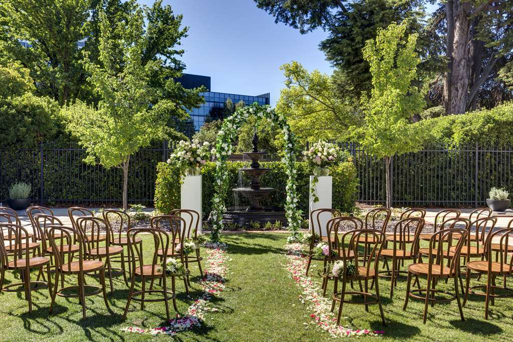 Hotel Kurrajong Κανμπέρα Εξωτερικό φωτογραφία